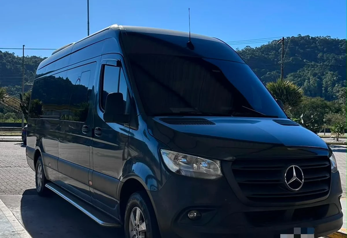 Van executiva VaideVan para atendimento em Campinas